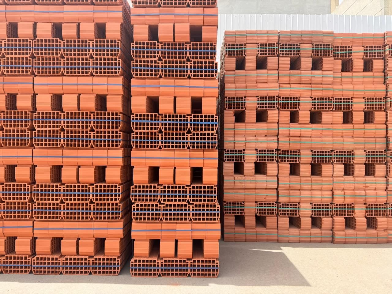  طابوق بجميع المقاسات  